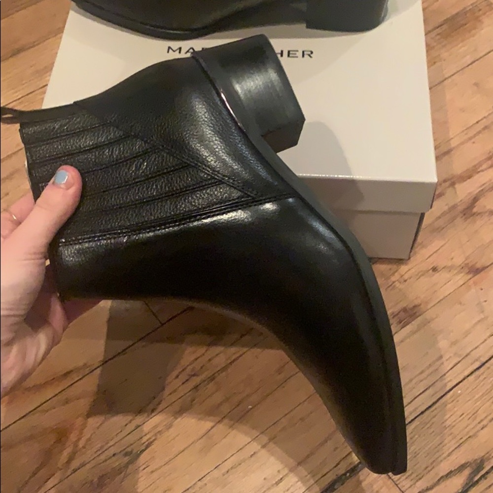 Marc Fisher Missir Chelsea Boots - Picture 4 of 6